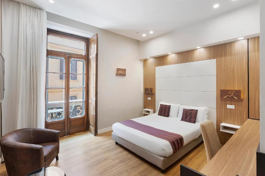 Duomo Deluxe Apartments and Rooms - 1