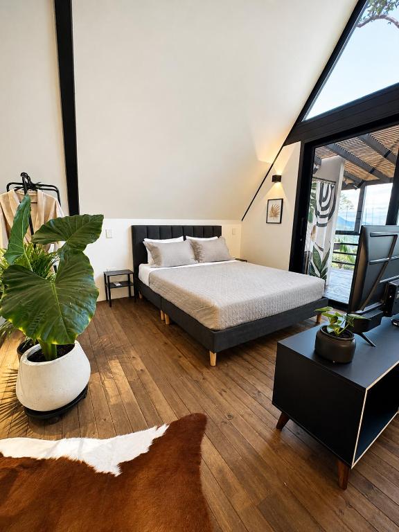 Find your Zen Private Glamping Cabin - 2