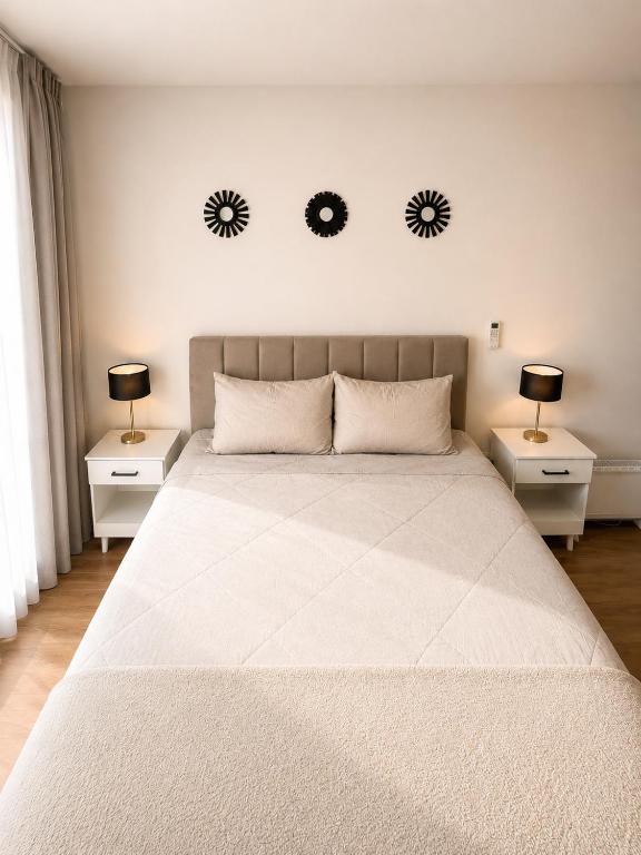 "Atelier Gallo Recoleta" Diseño y esencia porteña - by Lustra Rentals - 5