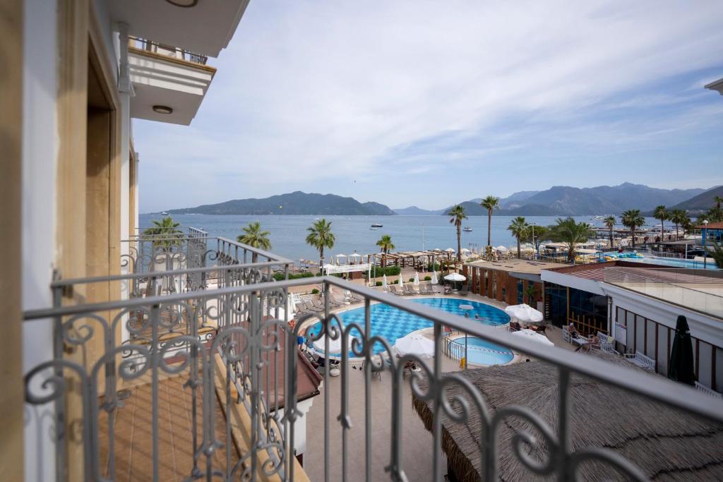 Pasa Garden Beach — Hotel rooms in Marmaris, Mugla