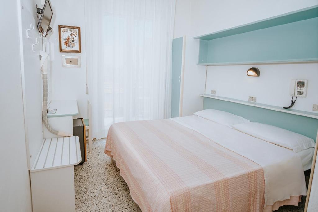 Hotel Gabriella - 5