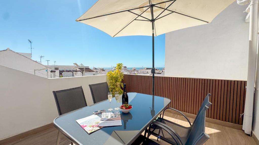 Santaolalla House Nerja - 4