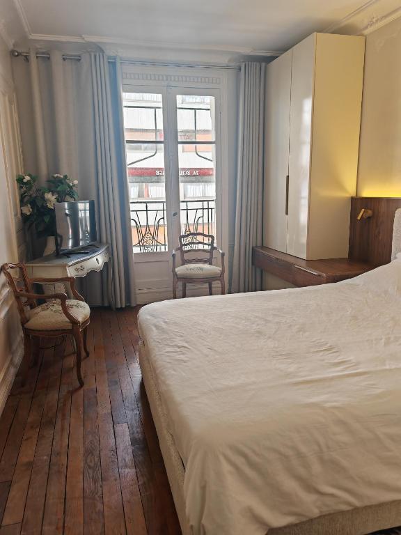 Grand Appartement Eiffel Tower View - 5