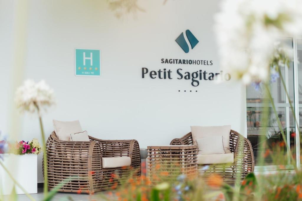 Petit Sagitario Adults only — Hotel building in Santandria, Balearic Islands