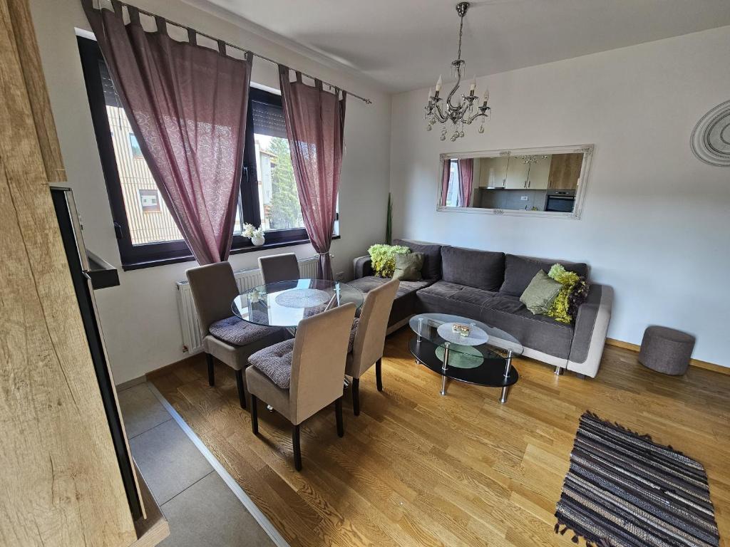 Rujan Apartments - 4