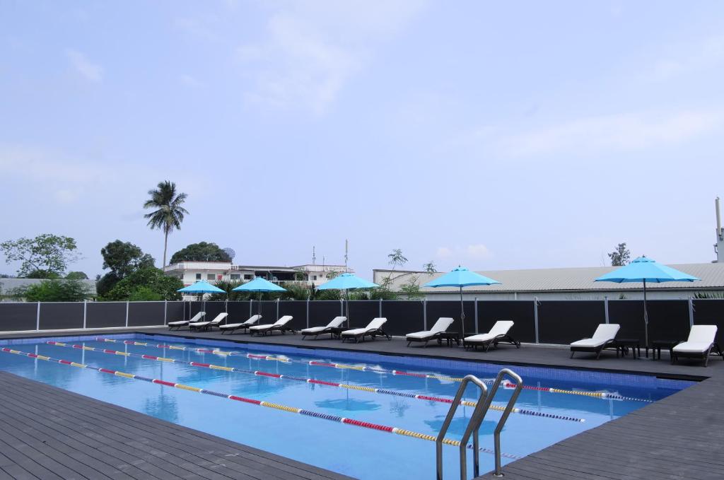 Luganvilla Business Hotel and Restaurant photo