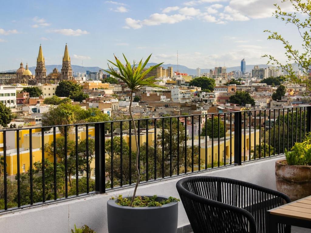 Loft with parking, rooftop, gym at GDL city center - 2
