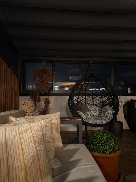 Maison Prive Luxury Penthouse - 4