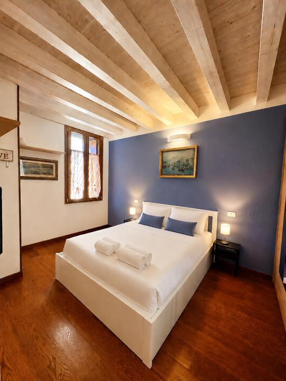 Palazzo Degli Affreschi - Luxury Villa Verona - 2