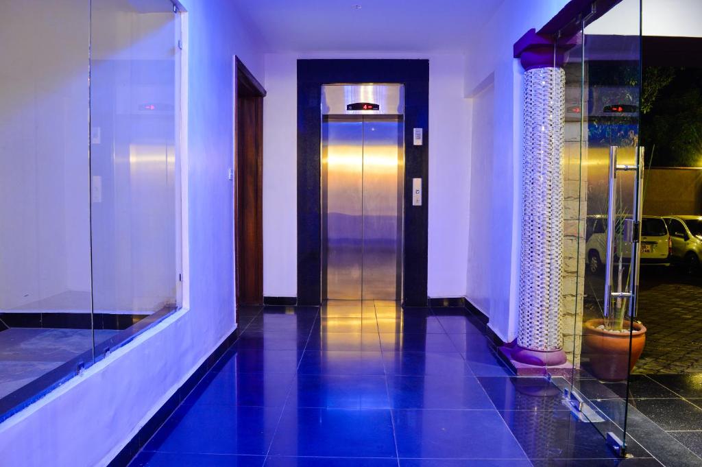 Decale Jewel Stone Hotel photo