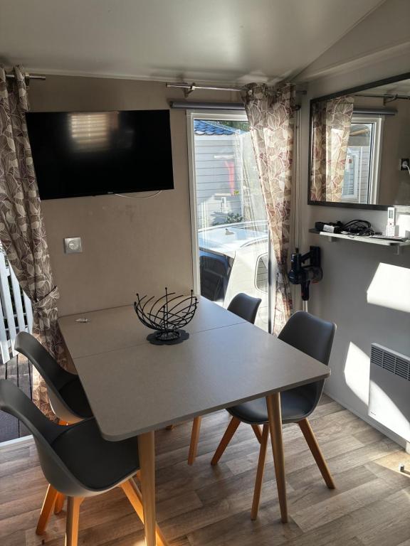Mobil home spacieux 6-8 pers, camping 4 étoiles, la Carabasse - 5