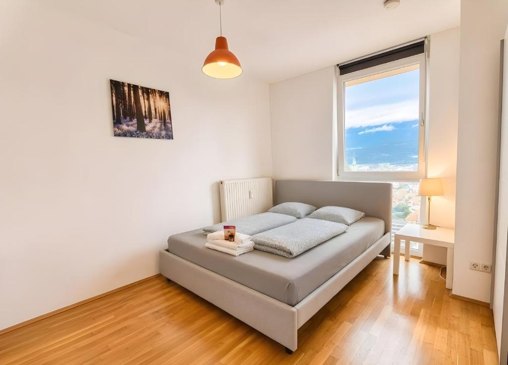 Innsbruck City View Apartment with 2 Bedrooms - 3