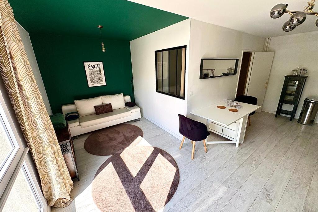 Beautiful 54 m apartment with parking in Nantes - 2