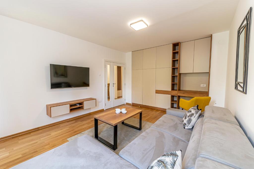 SM apartment - 2