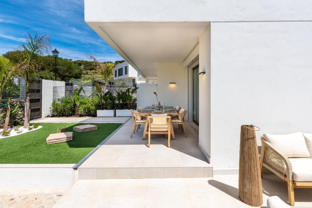 7 - Maison lumineuse avec petite piscine privee - 4