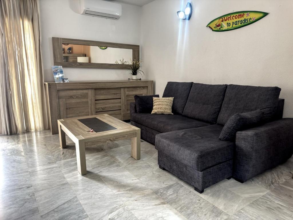 Dinastia B403 by Tenerife Rental & Sales - 3