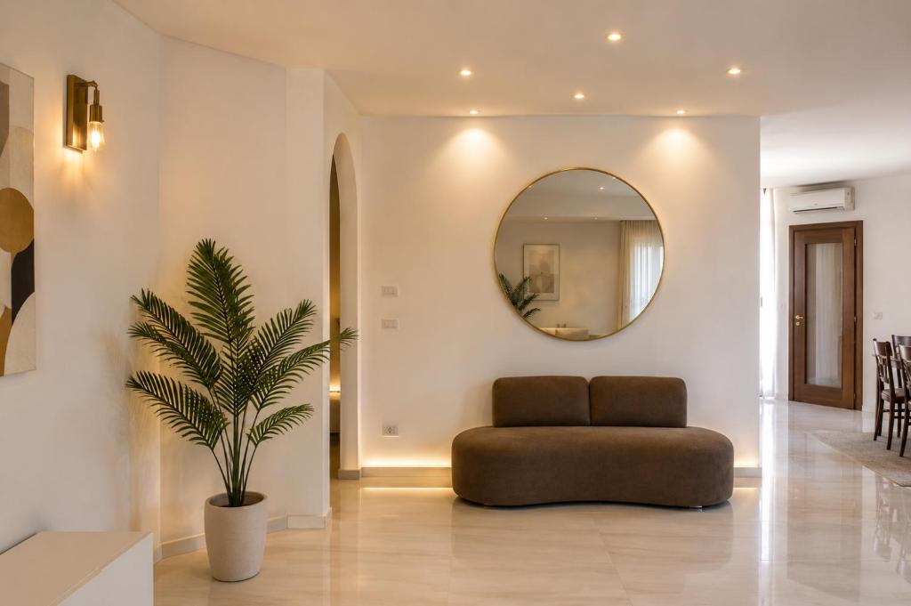 Villino Due Palme Private Patio House with Whirlpool Bathtub & LED Ambience in Salento 6 7 Guests - 2