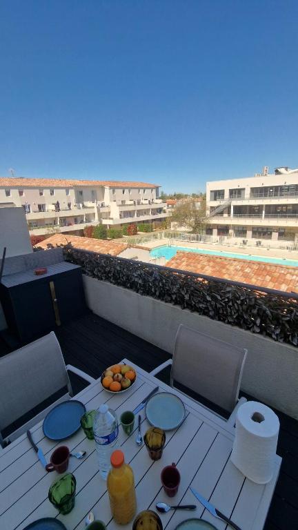 Beau duplex CAP CAMARGUE piscine 4 pers terrasse et parking dans résidence sécurisée - 3