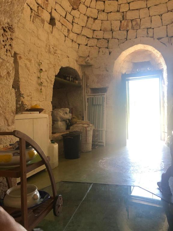 Ostuni Trullo di Charme with pool - 4
