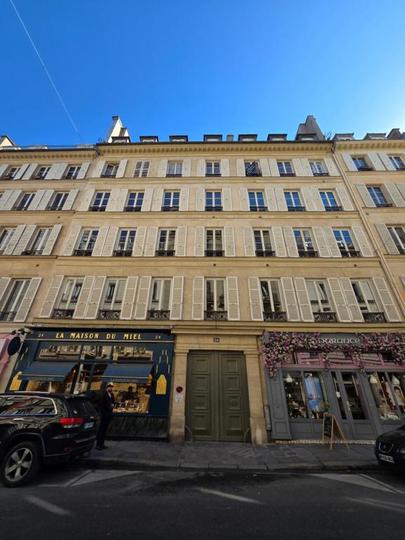 Design and absolute comfort, central Paris - 3