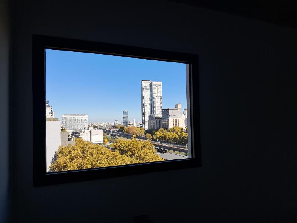 Palermo Soho Premium Suite | Balcony & Amenities - 4