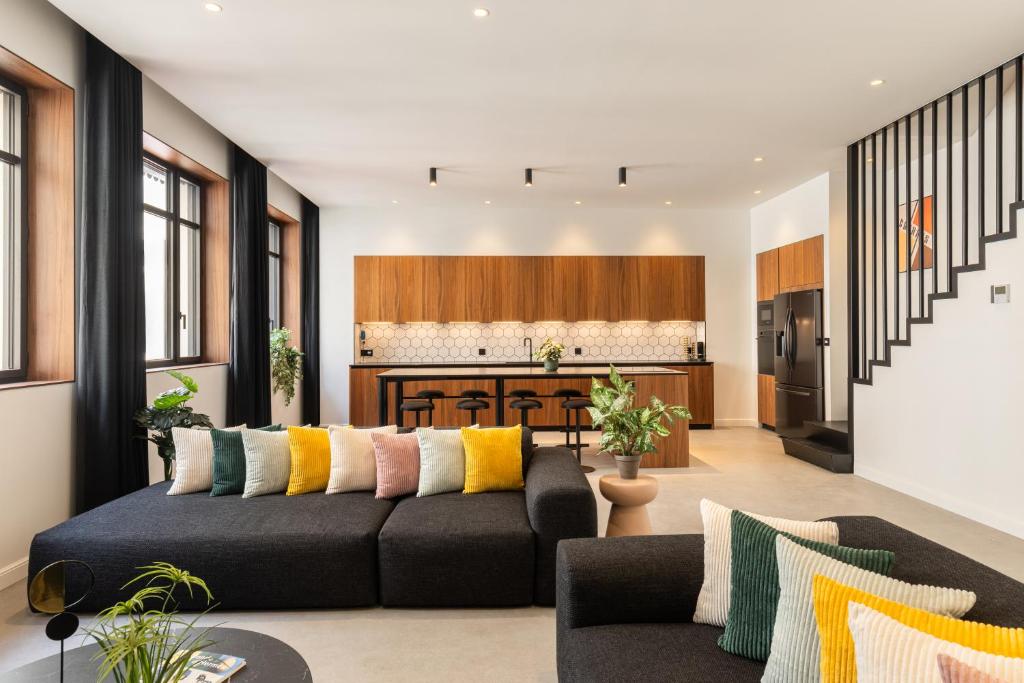 Le Loft MOHOM - Bourse du Travail - 4 Bedrooms, 4 Bathrooms, 4 Parkings - 1