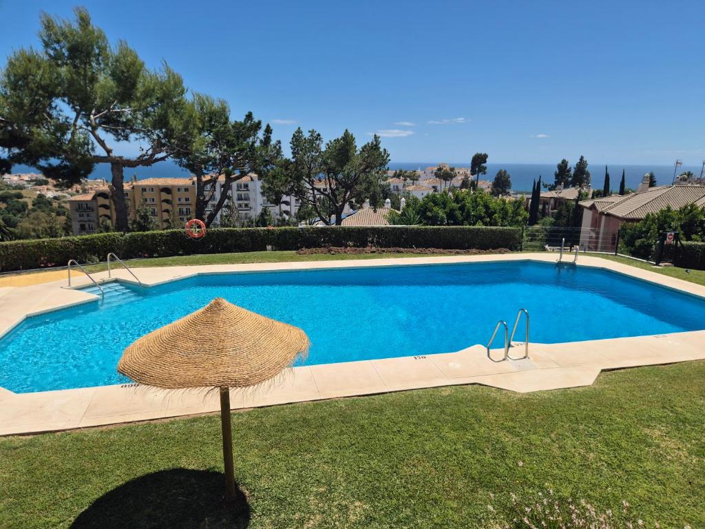 Duplex Penthouse 2 Living Rooms 3 Double Bedroom 4 Beds 4 Terraces Outstanding Sea & Mountain views - 3