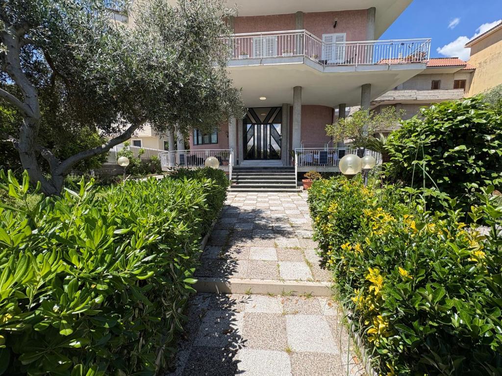 Relais la casa di Tommy - Villa Rossetta - 3