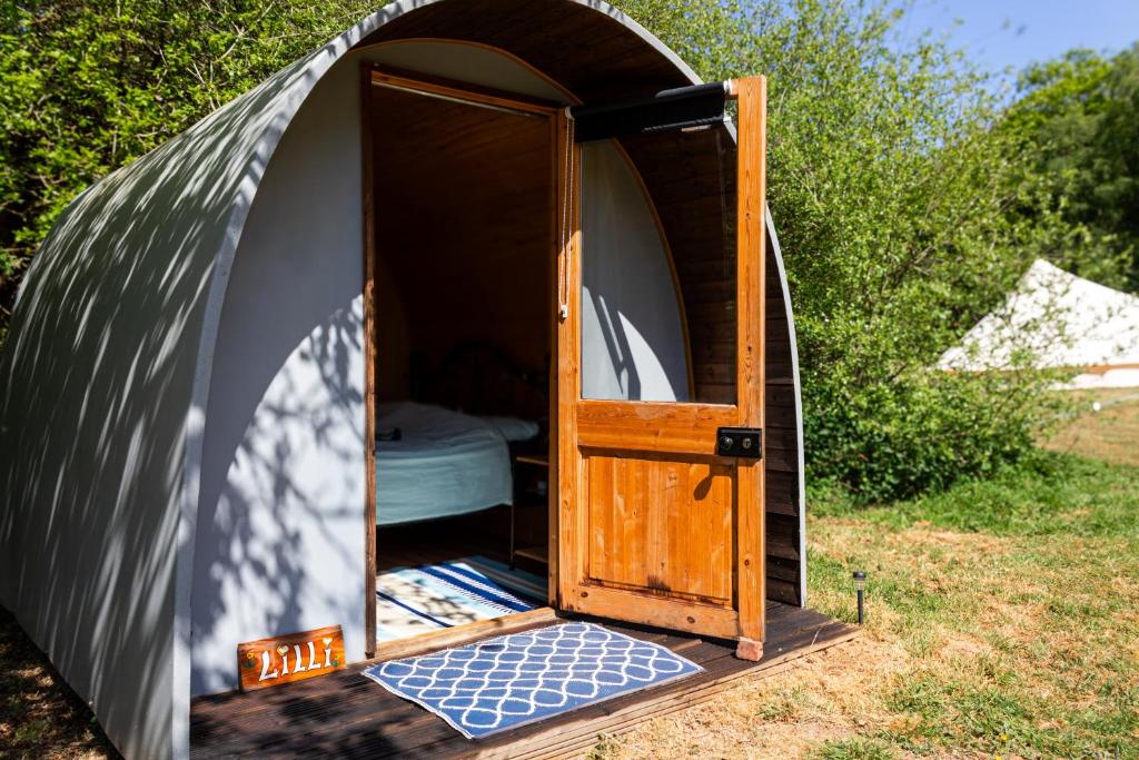 Battle Pods and Bells Glamping photo 6