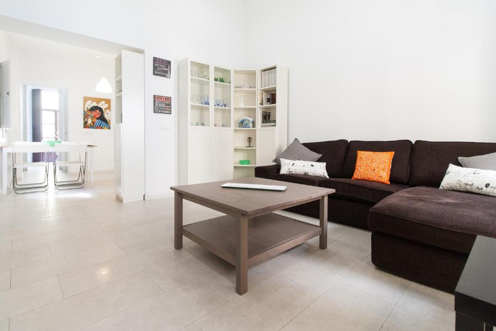 CN PARKING INCLUIDO Apartamento 2D en zona monumental - 5