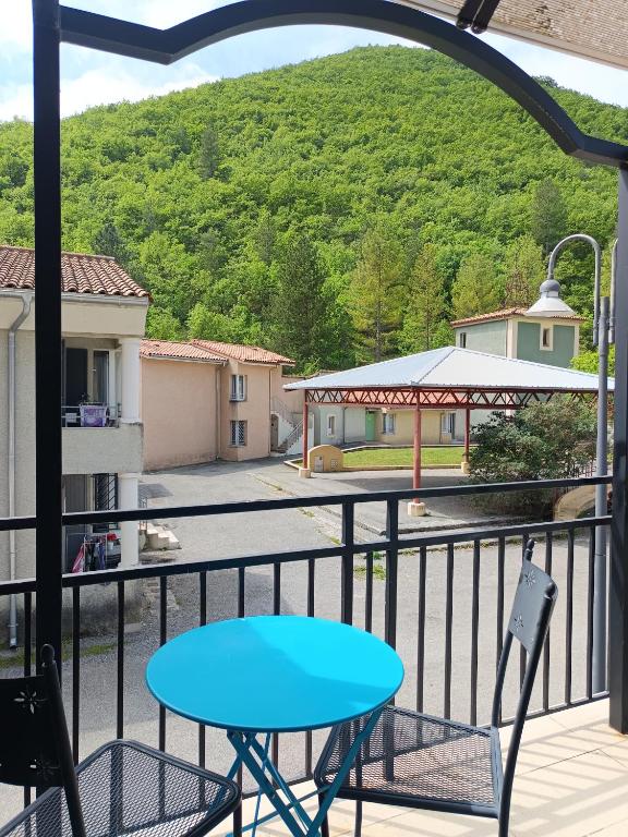Le nid des Bains - Climatisé - Piscine partagée - 4