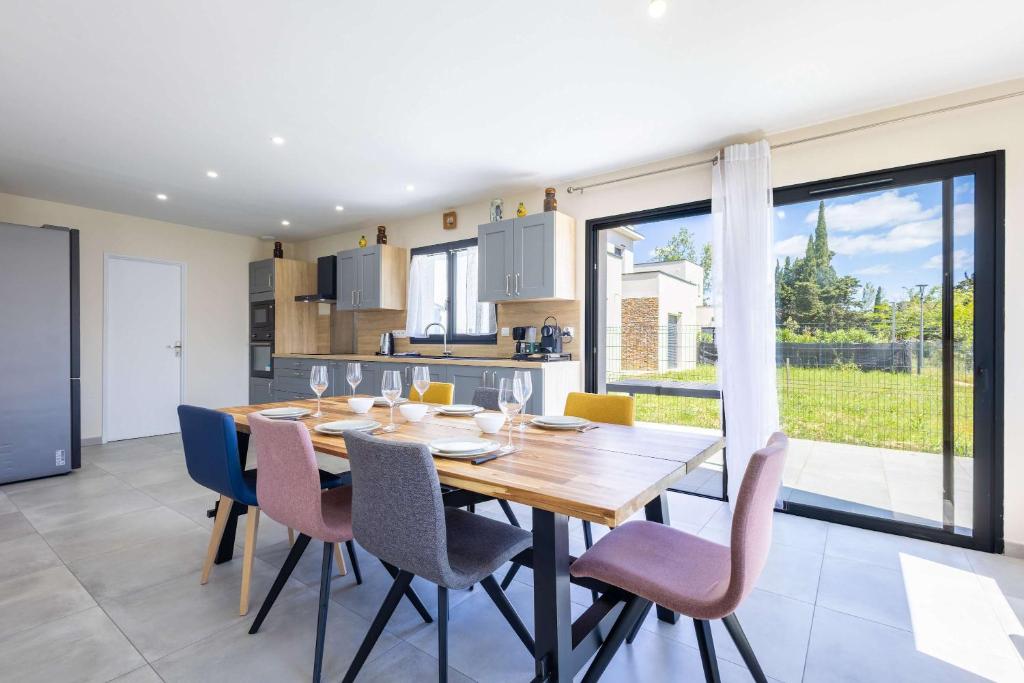 Sublime villa neuve proche de la plage - 1