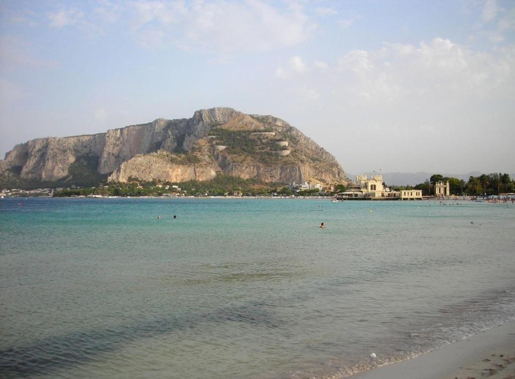 CASITA - Mondello Beach Apartment - 2