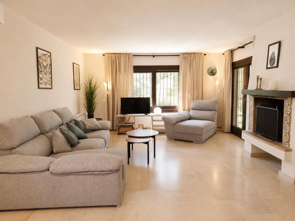 Casa Tara Relax Oasis - Family Villa with private pool - 2