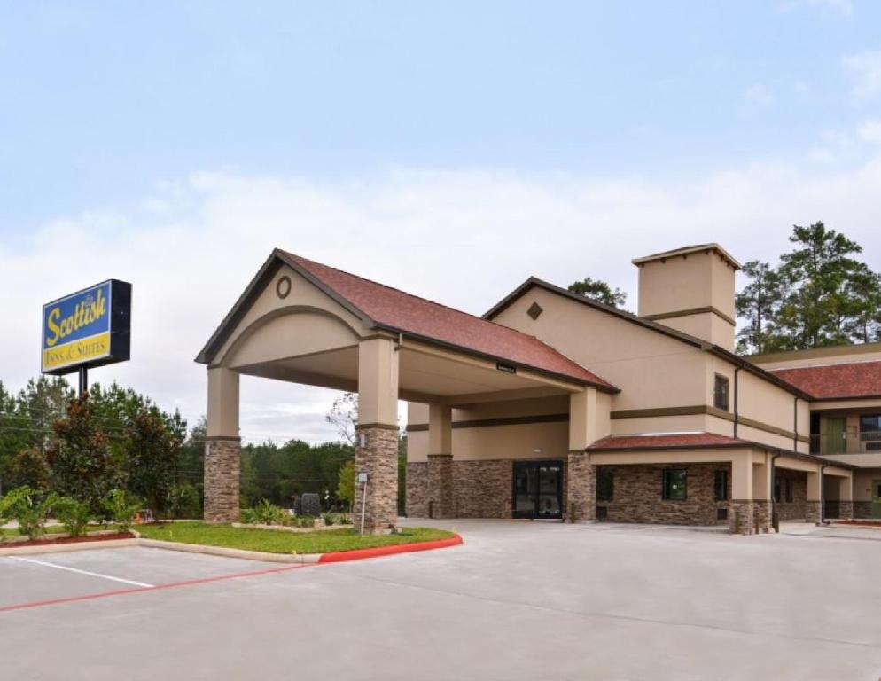 Scottish Inn & Suites - Conroe, Conroe