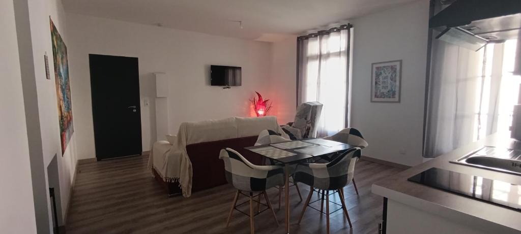 Apt 3, 1er étage, large T2 avec une terrasse commune - 3
