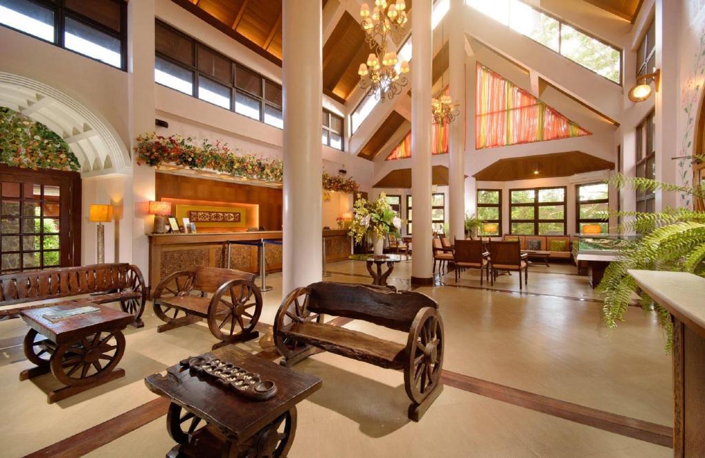 Lobby, Flushing Meadows Resort in Bohol