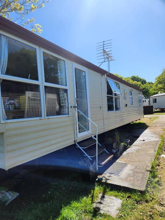 11 Oaklands, Isle of Wight photo 7