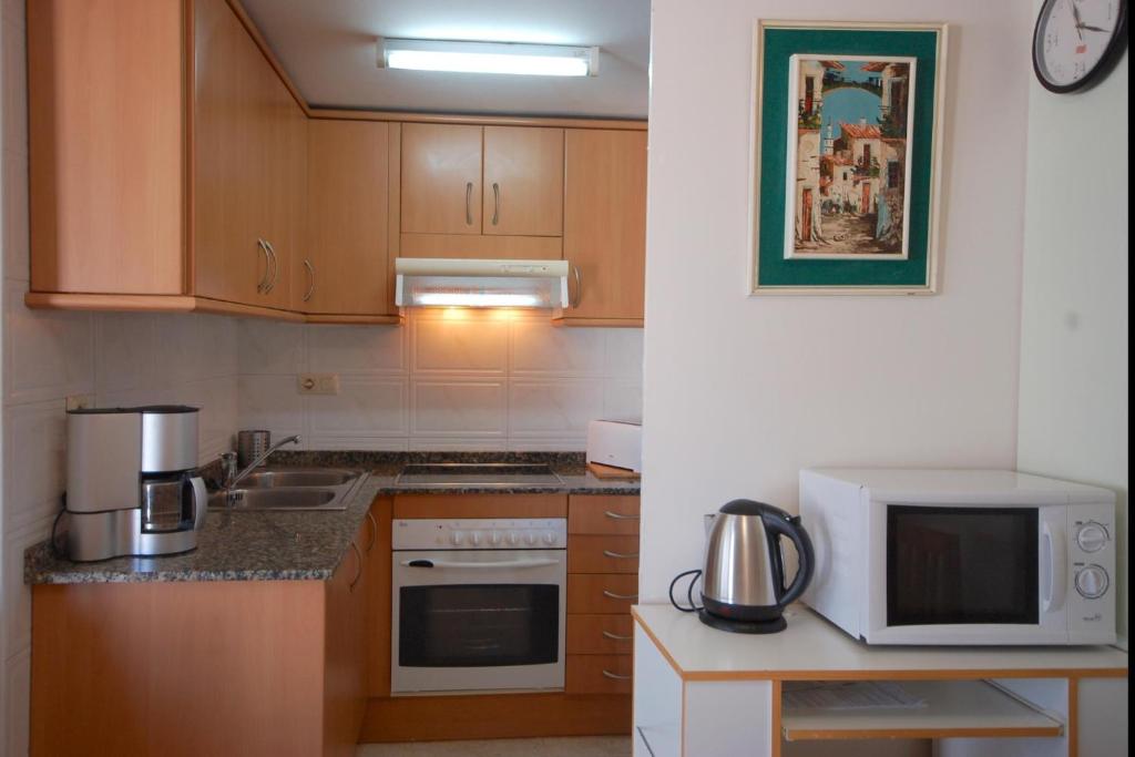 Quiet Apartment Near Beach Tossa - 4