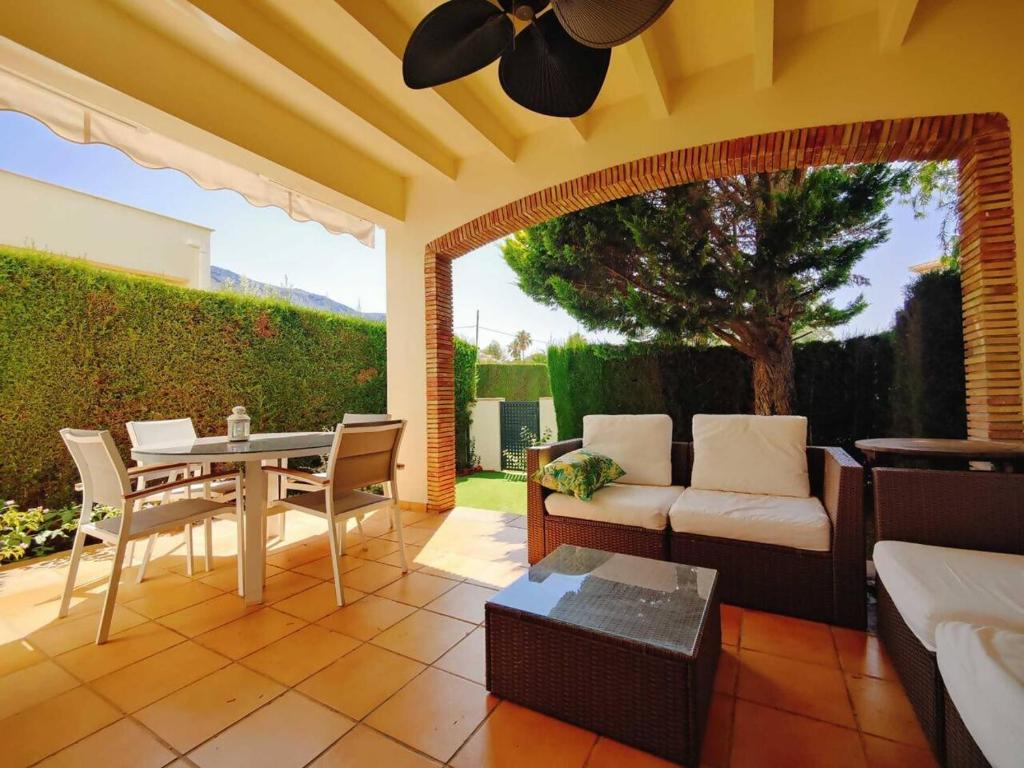 Coqueto by Edeal HOMES - 1