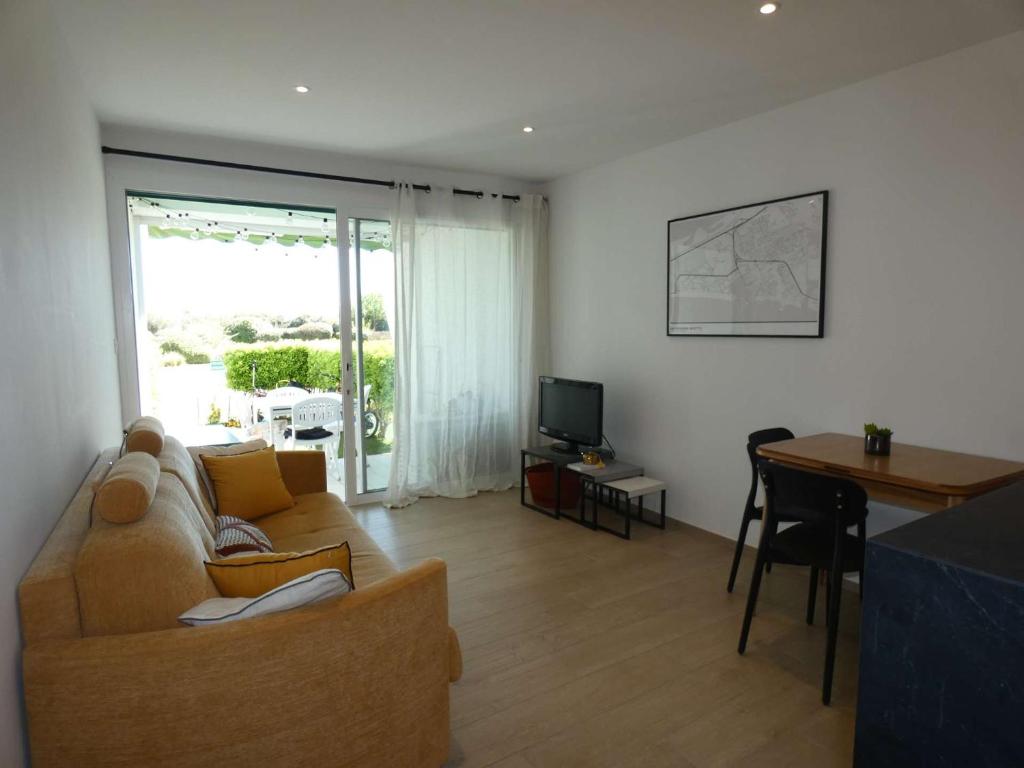 VITTORIA IMMOBILIER - REZ DE JARDIN BORD DE MER Couchant - 1