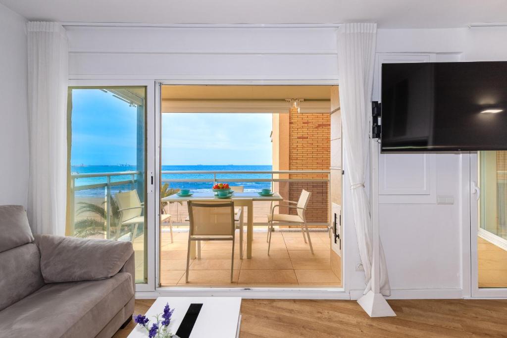 Apartment PINEDA BEACH - 2