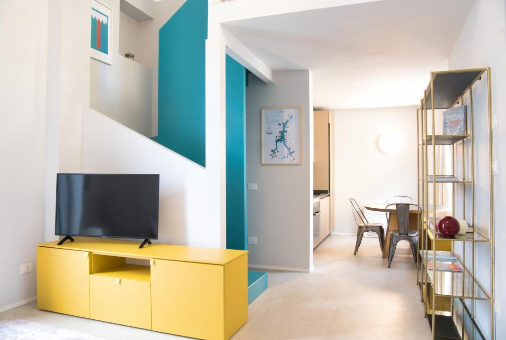 Bezzecca 9 – Design Loft Steps from the Lake - 2