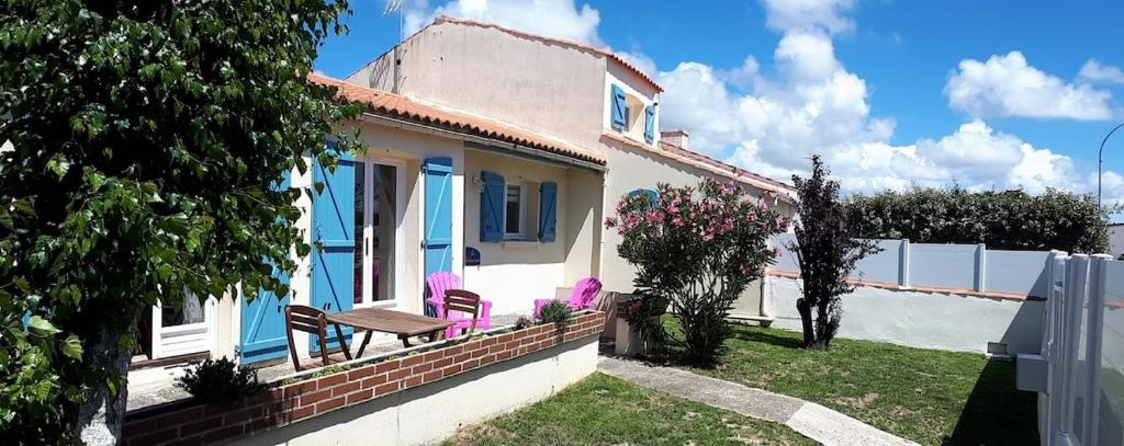 La Julaumaga, Maison de famille quartier Pironnière - 2