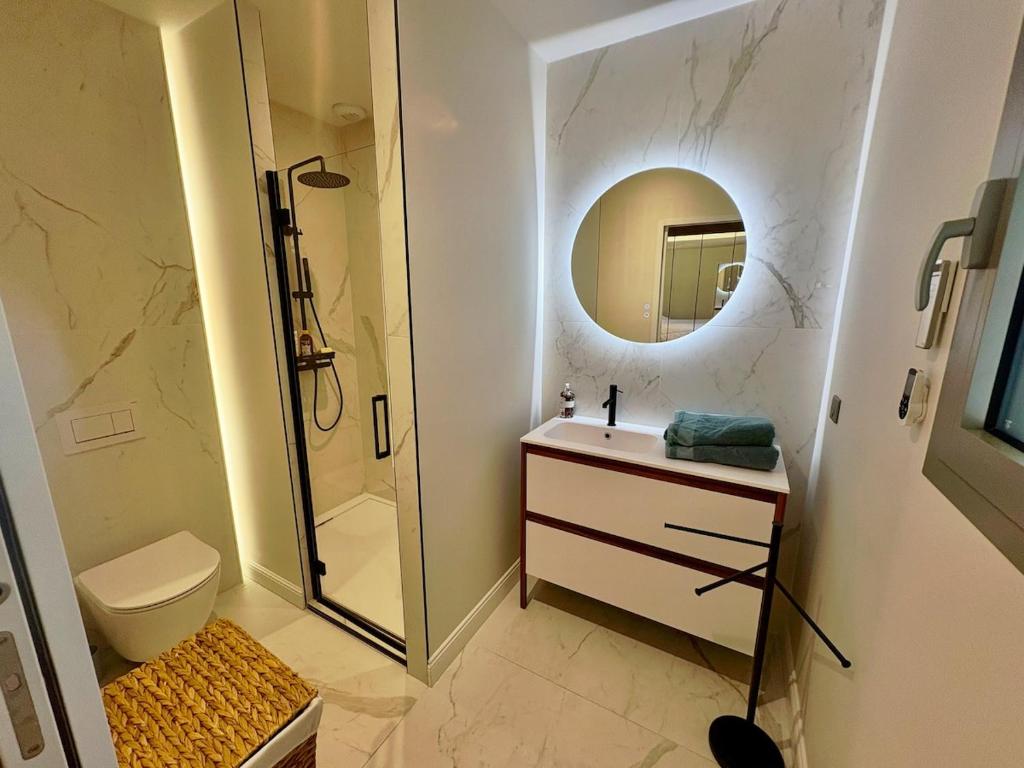 VillaNeuve 4-6 people full center pool parking Wi-Fi - 2