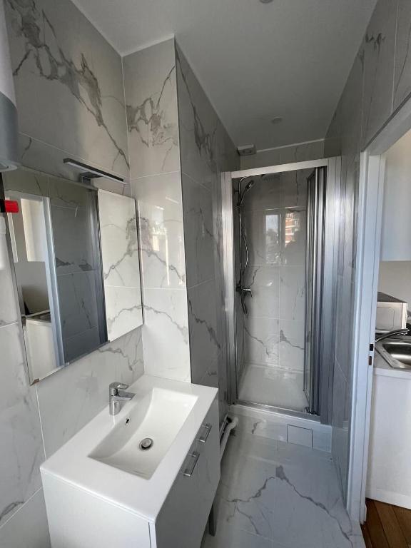351 Suite - Cosy Apartment Paris Center - 5