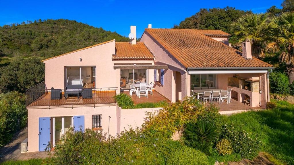 Villa les 3 sources d'Aiguebonne, Vue mer et Estérel, plages à pied - 5