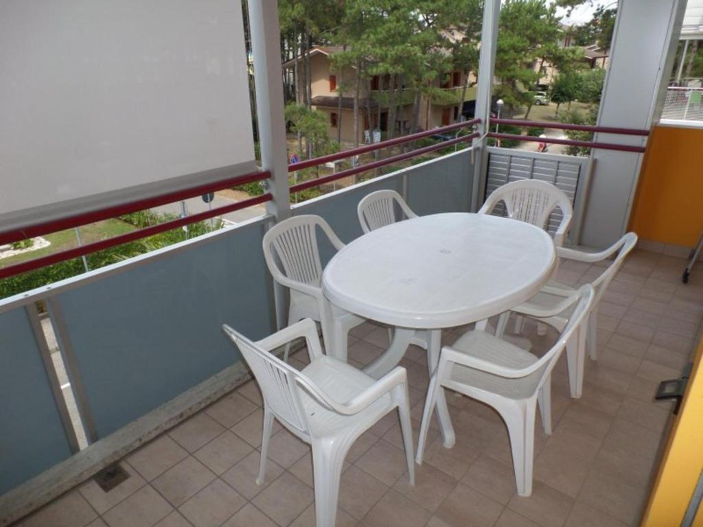 Comfortable stay for six with air conditioning - 2
