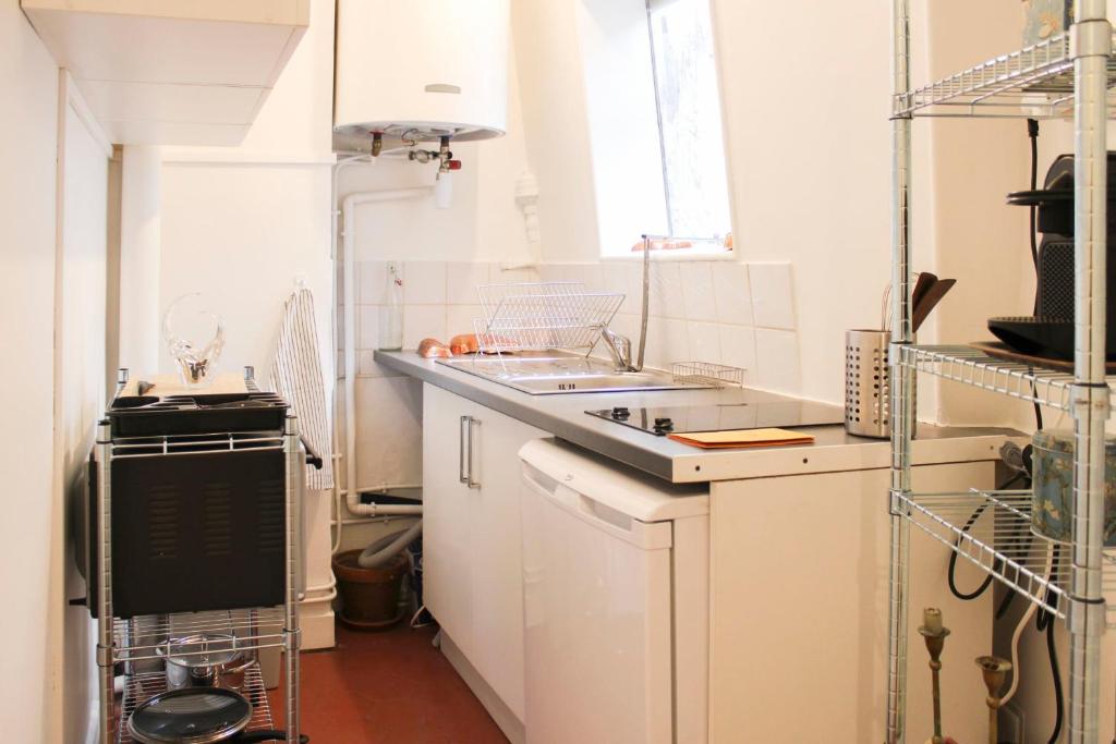 Charming Apartment Near Père Lachaise - 4