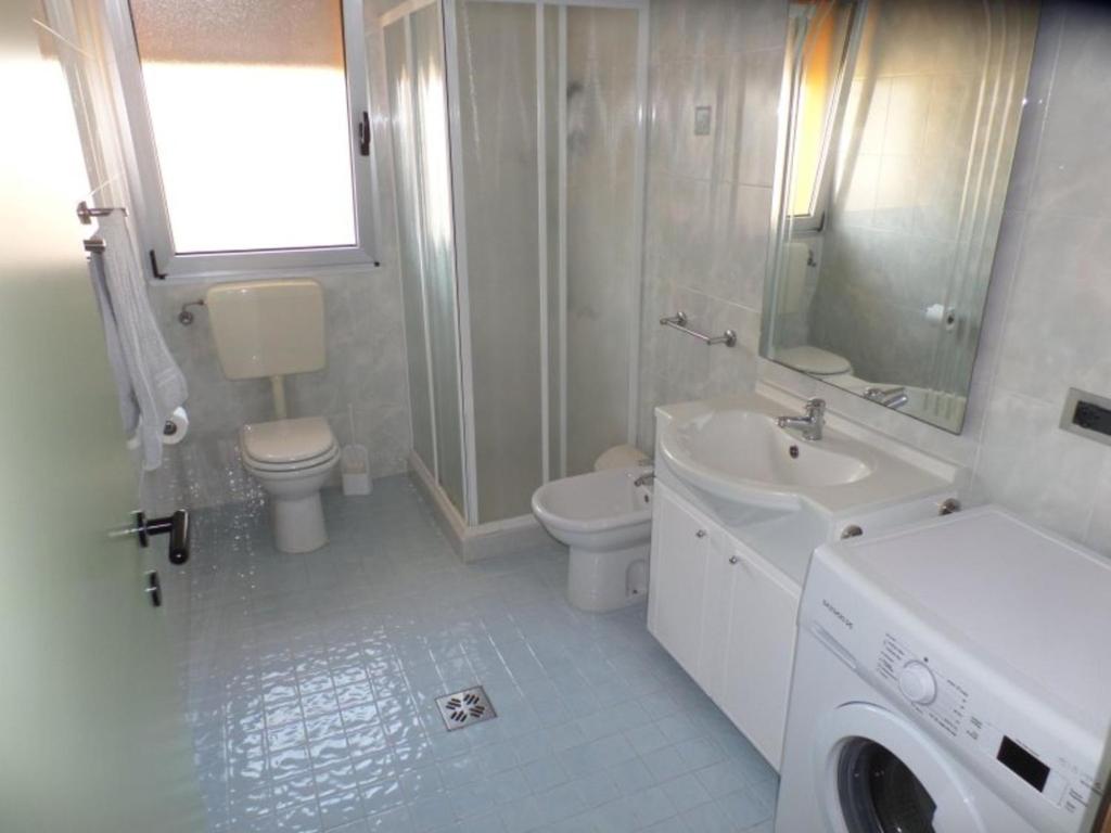 Equipped apartment for group getaways in Bibione - 4